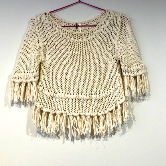 Free People 💯 cotton cropped fringe sweater XS - Picture 2 of 5